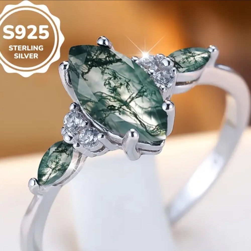Sterling Silver Ring with Moss Agate Gemstone Cubic Zirconia Accents - size 8